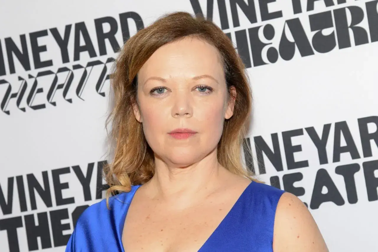 EMILY BERGL PHOTOSHOOT AT VINEYARD THEATRE ANNUAL GALA IN NEW YORK 4